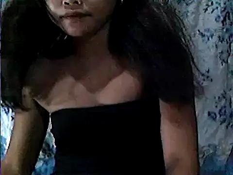 Snapshot of AsianPinay18 chatting on April 12, 2026, 10:29 am AsianPinay18 online show from April 12, 2026, 10:29 am