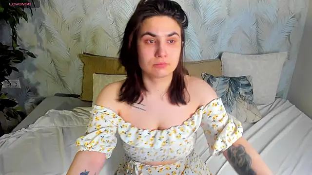 Snapshot of Alisa_Froks chatting on April 10, 2026, 9:27 am Alisa Froks online show from April 10, 2026, 9:27 am