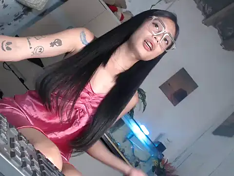 Snapshot of Martha4you chatting on June 21, 2026, 5:46 am Martha4you online show from June 21, 2026, 5:46 am