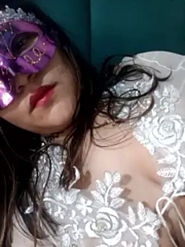 nono 114 online show from April 5, 2026, 1:07 pm