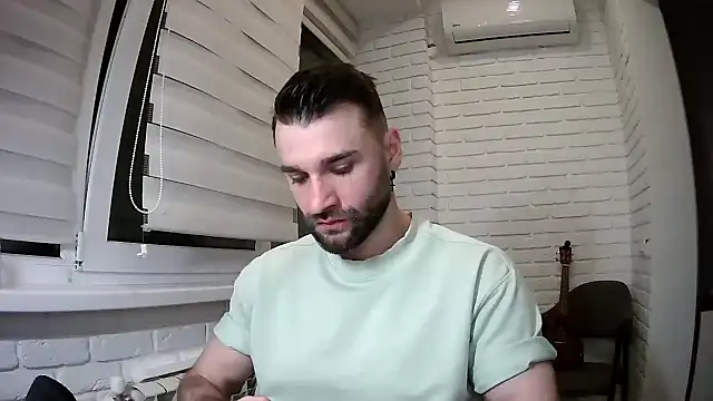 Snapshot of DaddySlava chatting on April 5, 2026, 6:25 pm DaddySlava online show from April 5, 2026, 6:25 pm