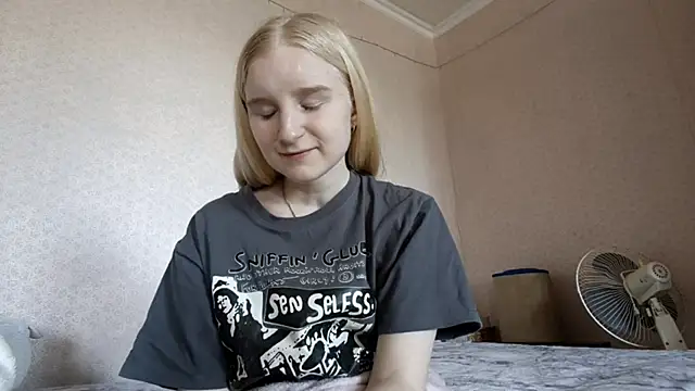 ForwentSeat online show from April 11, 2026, 7:45 am