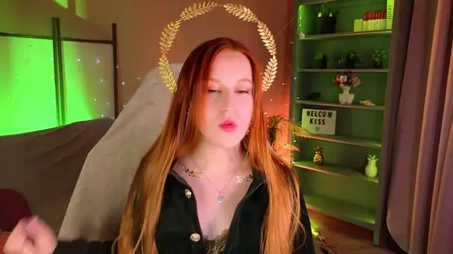 Snapshot of EvaBellea chatting on June 2, 2026, 1:00 pm EvaBellea online show from June 2, 2026, 1:00 pm