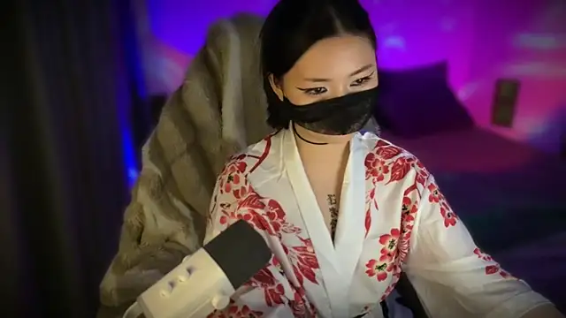 rin night online show from April 9, 2026, 7:53 pm