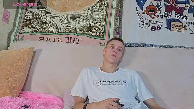 Snapshot of Kane_Kandy chatting on July 1, 2026, 4:02 am Kane Kandy online show from July 1, 2026, 4:02 am