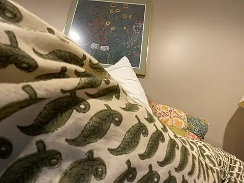 Snapshot of Jaypop2022 chatting on April 7, 2026, 7:43 am Jaypop2022 online show from April 7, 2026, 7:43 am