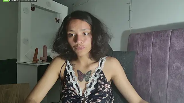 Malika x noor online show from April 3, 2026, 2:18 am