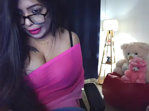 monika sassy online show from April 16, 2026, 5:14 pm