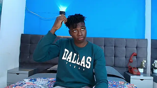 JeanDantte online show from April 13, 2026, 5:17 pm