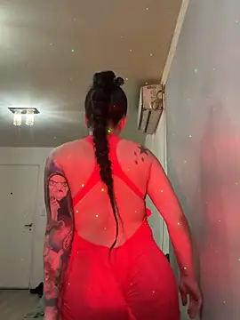 Alma sensual online show from April 8, 2026, 4:03 am