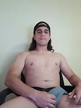 Snapshot of randomzombie27 chatting on April 17, 2026, 11:02 am randomzombie27 online show from April 17, 2026, 11:02 am