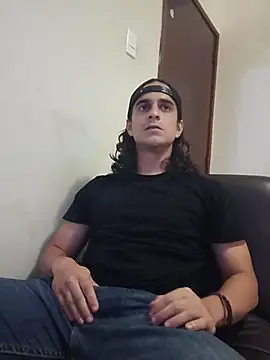 Snapshot of randomzombie27 chatting on April 4, 2026, 12:28 am randomzombie27 online show from April 4, 2026, 12:28 am