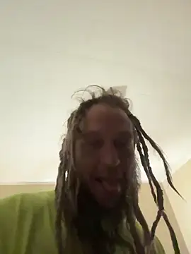 Snapshot of kuntryg8338 chatting on April 13, 2026, 4:11 pm kuntryg8338 online show from April 13, 2026, 4:11 pm