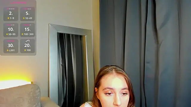 Snapshot of Amy-Desiree chatting on April 7, 2026, 1:07 am Amy-Desiree online show from April 7, 2026, 1:07 am