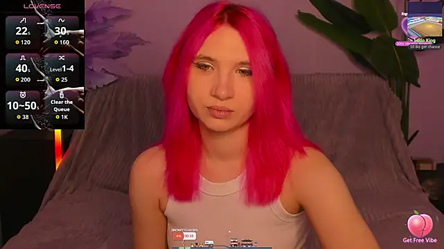 Snapshot of Kitty_Blondie chatting on April 16, 2026, 2:23 am Kitty Blondie online show from April 16, 2026, 2:23 am