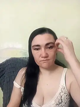 AlissaSecret online show from April 6, 2026, 5:41 am