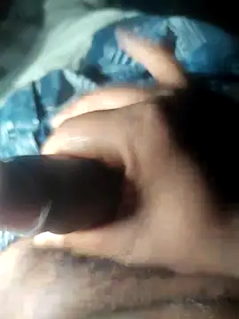 smalldick691333 online show from April 11, 2026, 8:12 pm