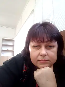 Snapshot of AuroKaria chatting on April 5, 2026, 12:56 pm AuroKaria online show from April 5, 2026, 12:56 pm