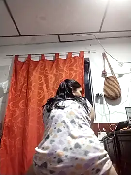 vegonicarouge online show from April 6, 2026, 4:46 am