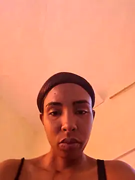 ZeynepLovely online show from June 2, 2026, 12:38 pm