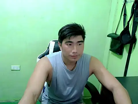 Snapshot of Hunkfireman chatting on June 12, 2026, 12:41 am Hunkfireman online show from June 12, 2026, 12:41 am