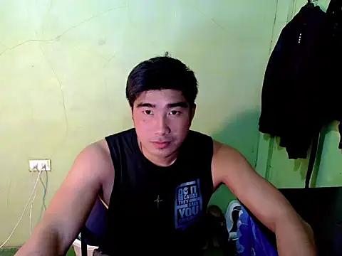 Hunkfireman online show from April 7, 2026, 12:34 am