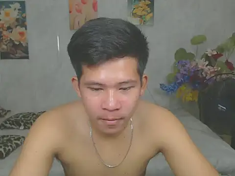 ur bigcockeziekiel online show from April 7, 2026, 10:50 am