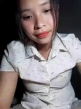 Liss-mimi online show from April 15, 2026, 10:32 am