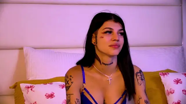 YasminnStorm online show from May 31, 2026, 4:18 am