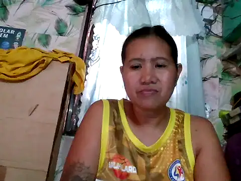  SweetSmile online show from April 10, 2026, 6:31 am