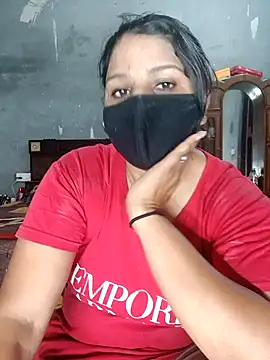 Riyashrma001 online show from April 15, 2026, 5:35 am