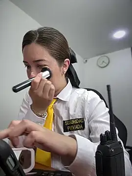 Snapshot of suzy-111 chatting on April 15, 2026, 12:21 pm suzy-111 online show from April 15, 2026, 12:21 pm