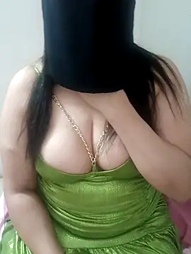 Snapshot of Amira_Egypt chatting on April 19, 2026, 8:22 pm Amira Egypt online show from April 19, 2026, 8:22 pm