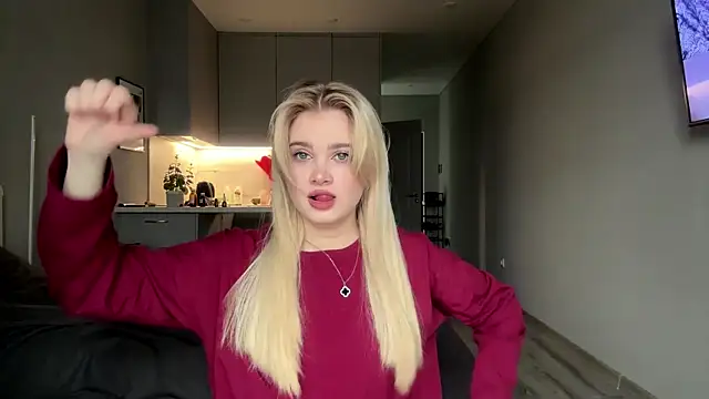 kirtova  online show from April 18, 2026, 9:11 am