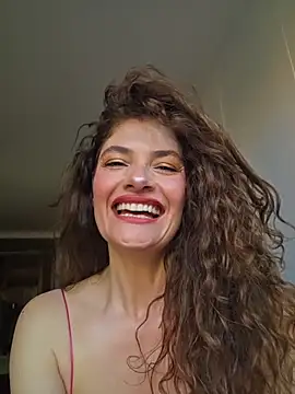 Snapshot of CelineBoyer_ chatting on May 9, 2026, 9:29 pm CelineBoyer online show from May 9, 2026, 9:29 pm