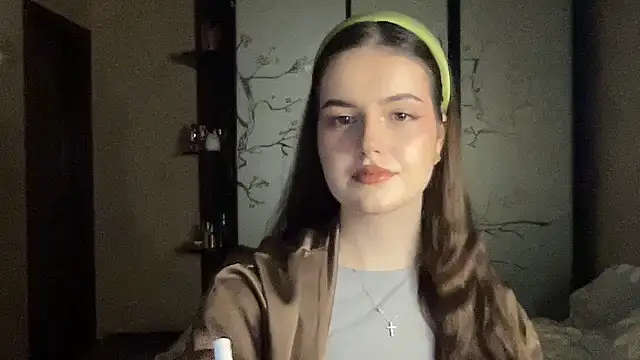 Oleksiiss online show from April 16, 2026, 12:22 am