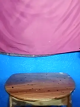 eroos twink online show from November 25, 2025, 10:26 am