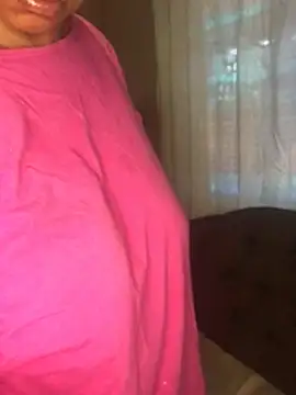 BabyyCakessX online show from June 7, 2026, 9:14 am