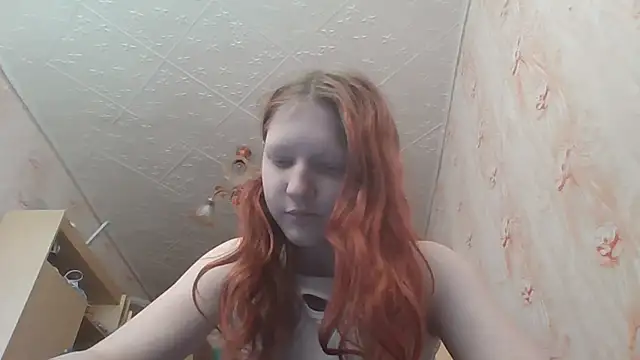 Snapshot of BirgitKamal chatting on June 3, 2026, 2:44 pm BirgitKamal online show from June 3, 2026, 2:44 pm