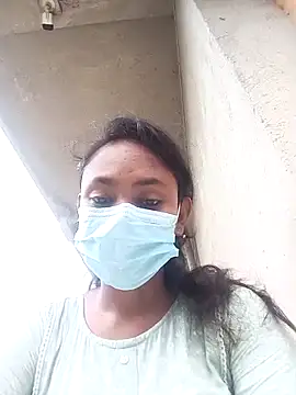 sathiroy89 online show from April 18, 2026, 4:59 am