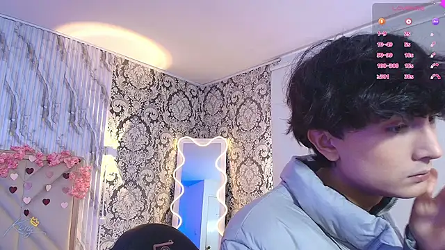 Snapshot of Eidan_tay chatting on April 14, 2026, 12:54 pm Eidan tay online show from April 14, 2026, 12:54 pm