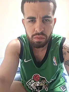 Snapshot of leoxxxgato chatting on April 16, 2026, 3:07 am leoxxxgato online show from April 16, 2026, 3:07 am