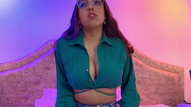 sweetlyundone online show from April 5, 2026, 7:20 pm