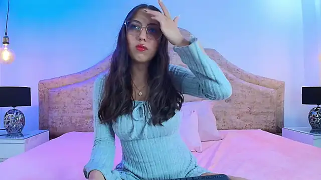 sweetlyundone online show from May 26, 2026, 7:56 pm