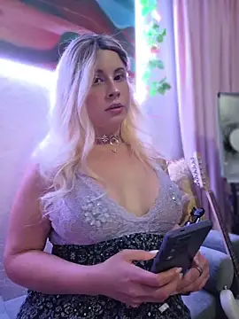 ItsAuroraBorealis online show from June 2, 2026, 1:16 am