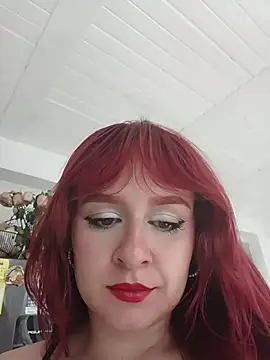 Snapshot of TwoCherries1 chatting on April 22, 2026, 9:32 pm TwoCherries1 online show from April 22, 2026, 9:32 pm