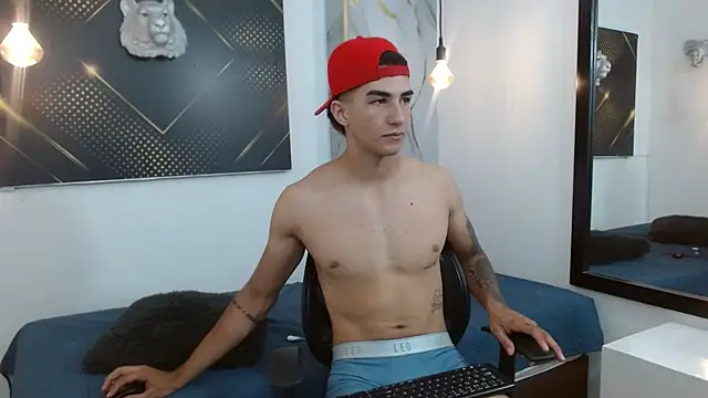 GoldenDesireX  online show from April 9, 2026, 7:09 pm