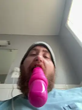 jayc23 online show from May 19, 2026, 4:36 pm