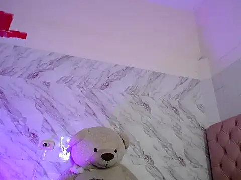 Snapshot of stefani_robles chatting on April 10, 2026, 11:01 pm stefani robles online show from April 10, 2026, 11:01 pm