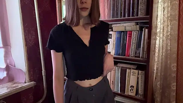 curtl tl online show from April 17, 2026, 1:47 pm